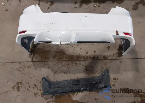 2021 Toyota Camry Se z USA, uszkodzony, nr VIN 4T1G11AK8MU608036